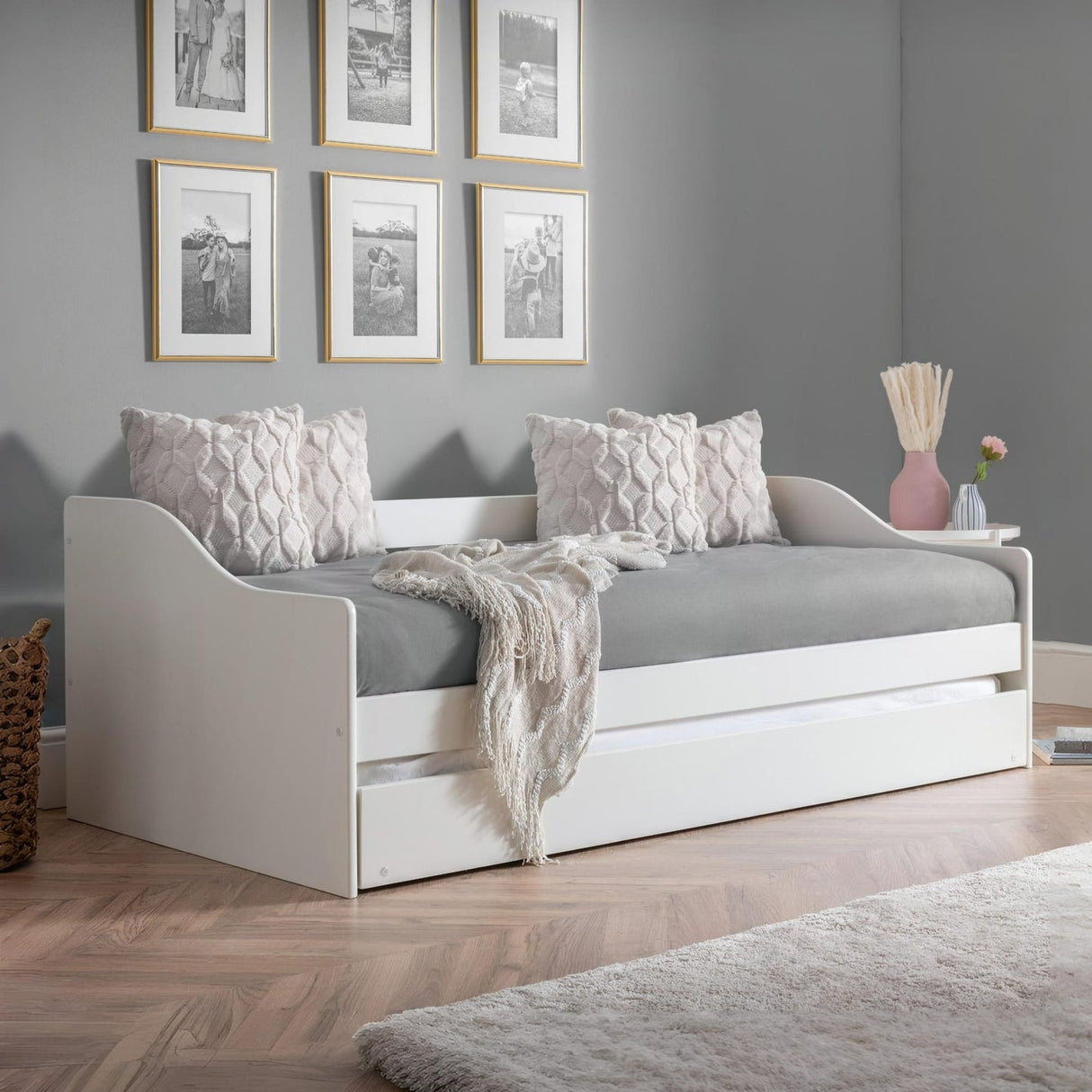 Wooden Day Bed With Drawer - Cyclone