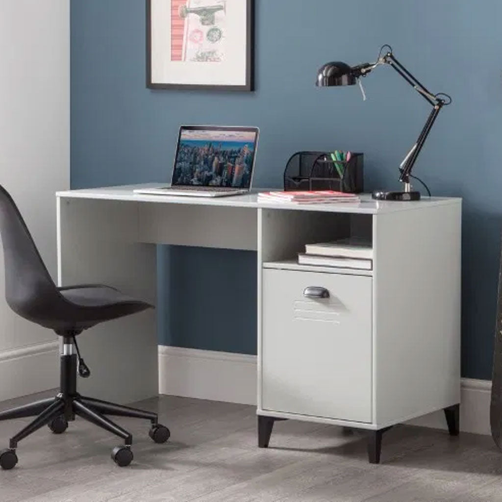 Wooden Desk for Home And Ofiice With 1 Door - Lakers