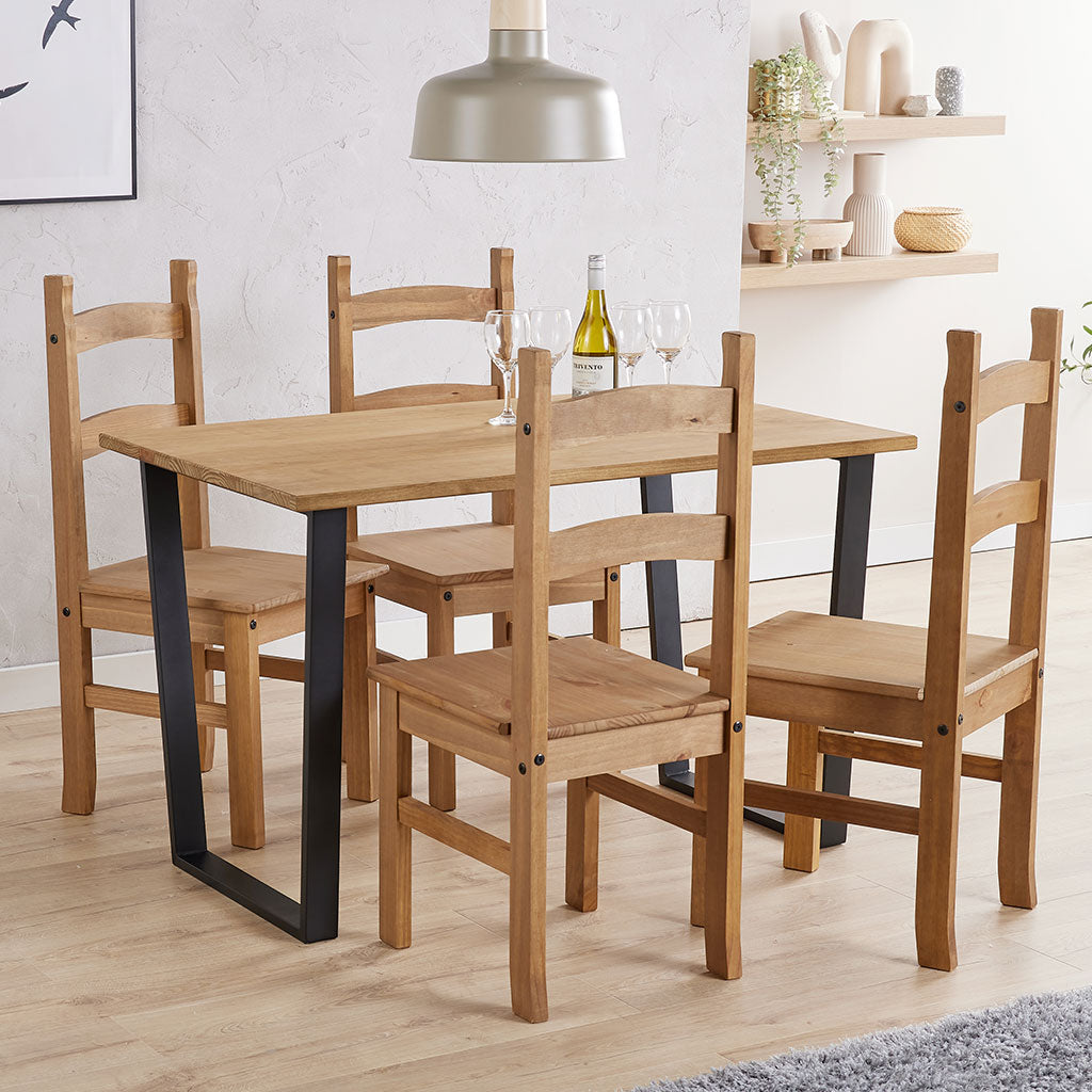 Wooden Dining Table 118cm Wide With 4 Corona Dining Chairs - Texas