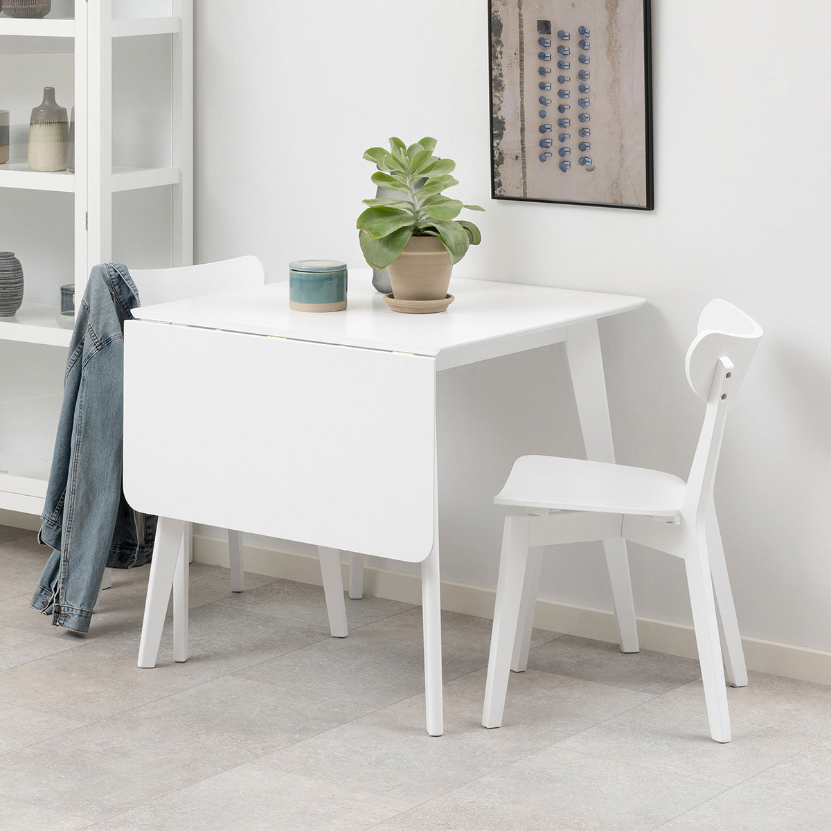 Wooden Dining Table for 2 to 4 People Rectangular And Extending - Roxby