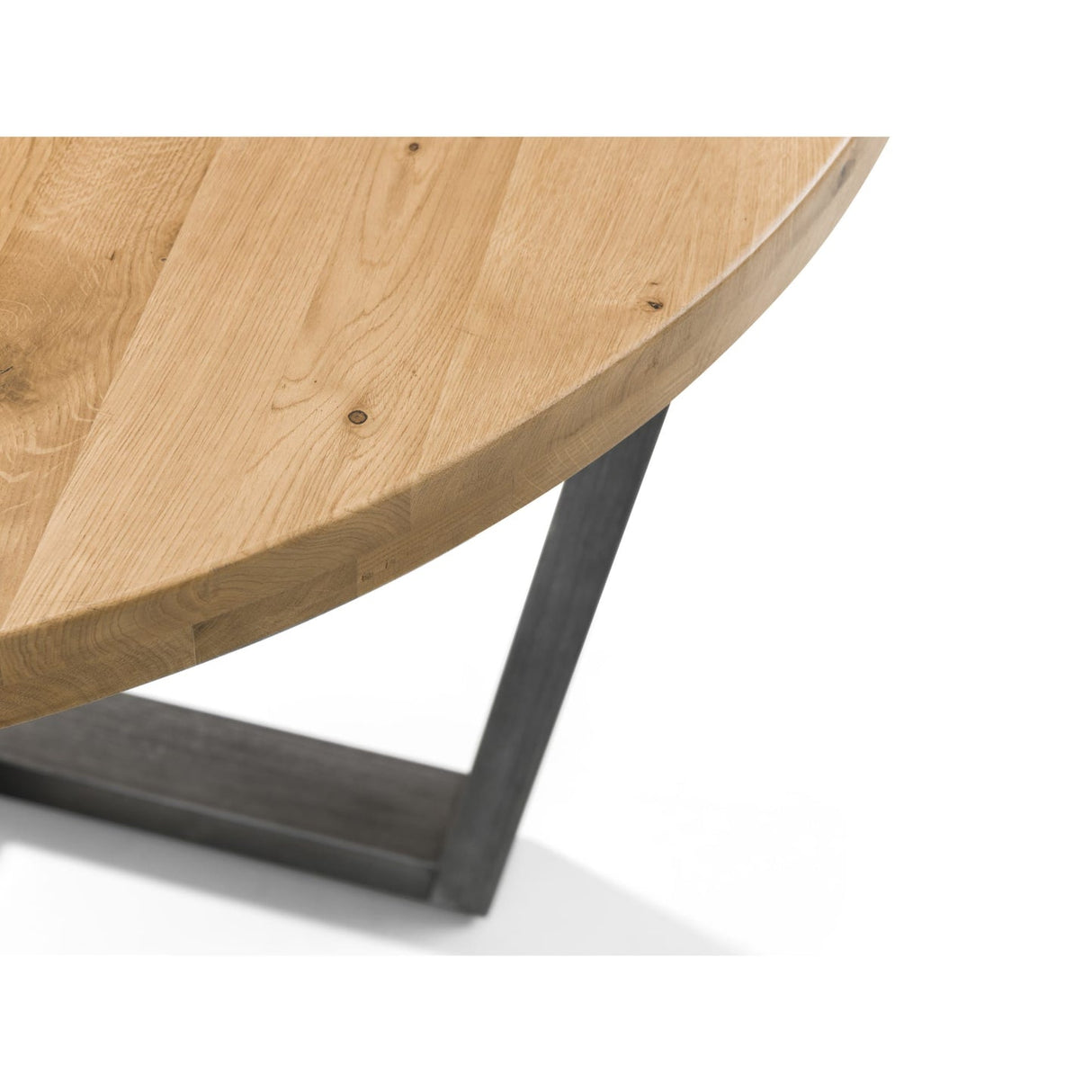 Wooden Dining Table for 4 People Round - Brooklyn