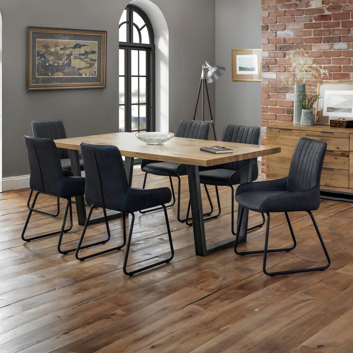 Wooden Dining Table for 4 to 6 People Rectangular - Brooklyn