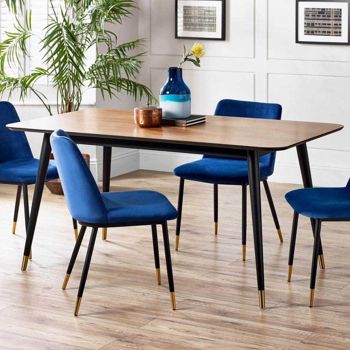 Wooden Dining Table for 4 to 6 People Rectangular - Findlay