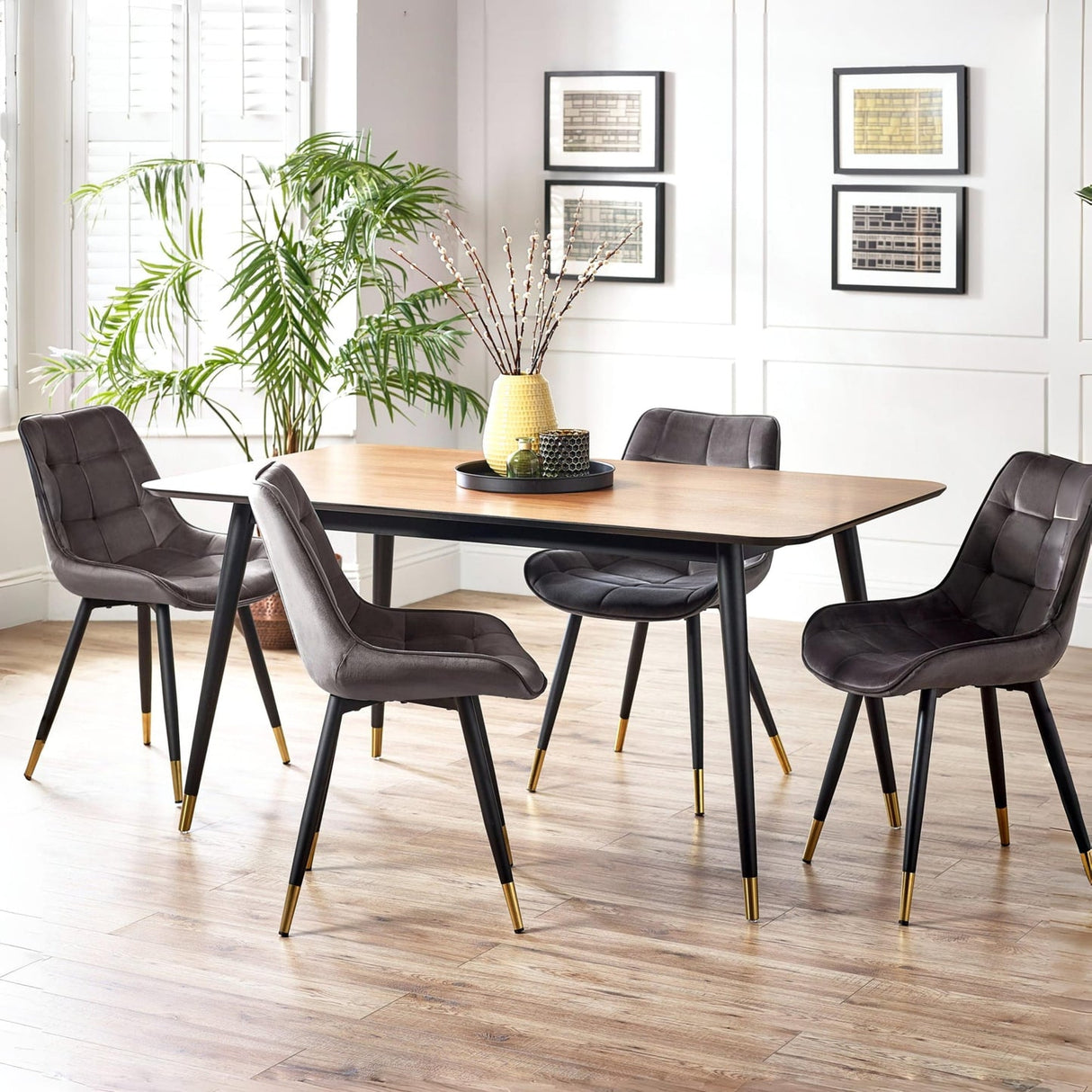 Wooden Dining Table for 4 to 6 People Rectangular - Findlay