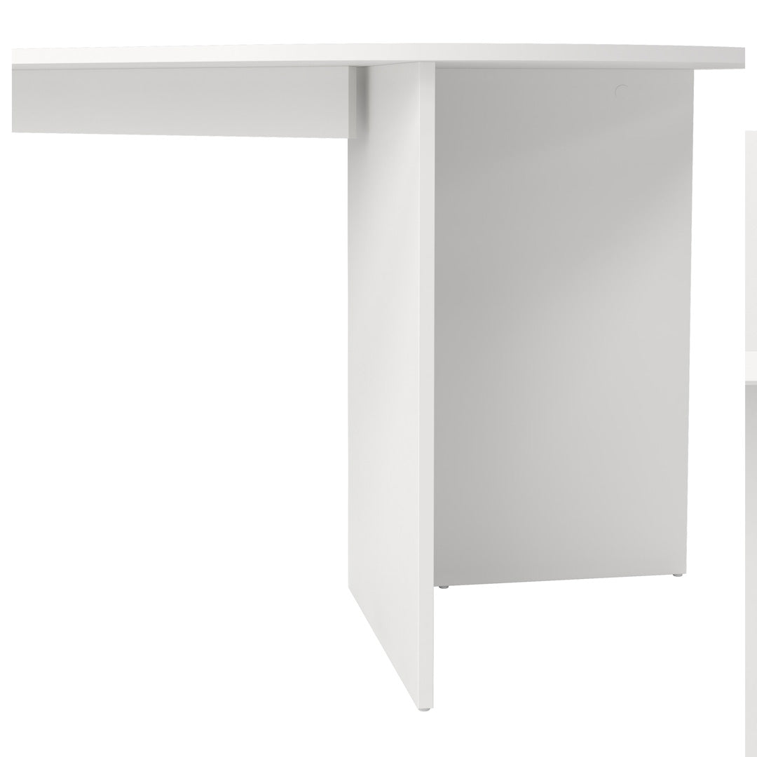 Wooden Dining Table in Oval for 4 People - Family