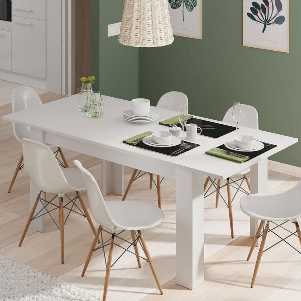 Wooden Extending Dining Table for 4 to 6 People - Trevena