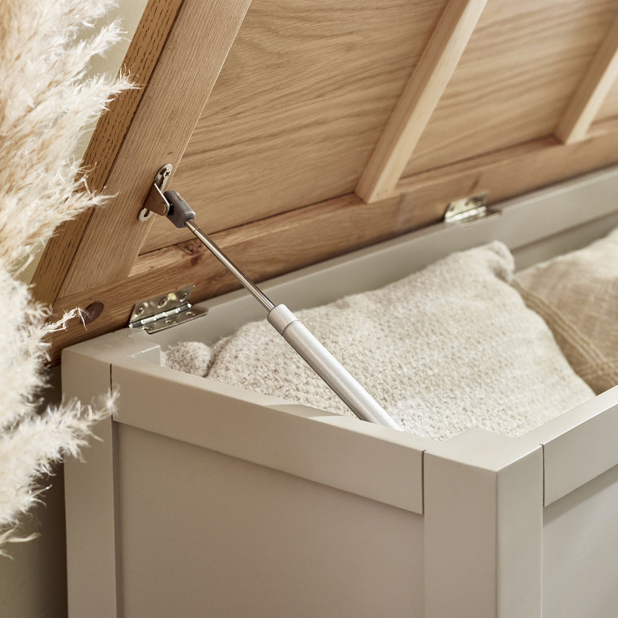 Wooden Hallway Seating Bench With Storage - Richmond