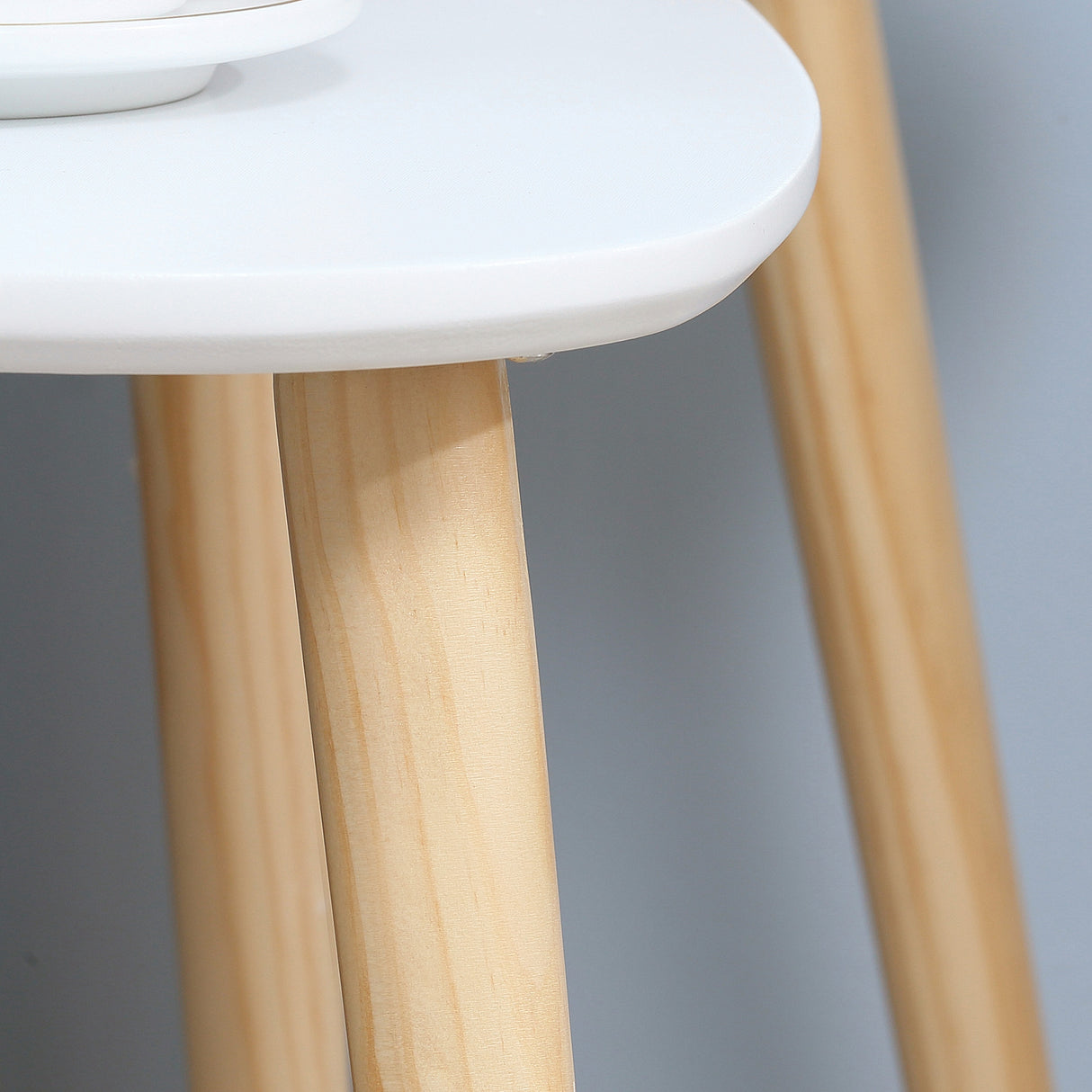 Wooden Nesting Coffee Tables in Set of 2 With Solid Wood Legs - Velmora