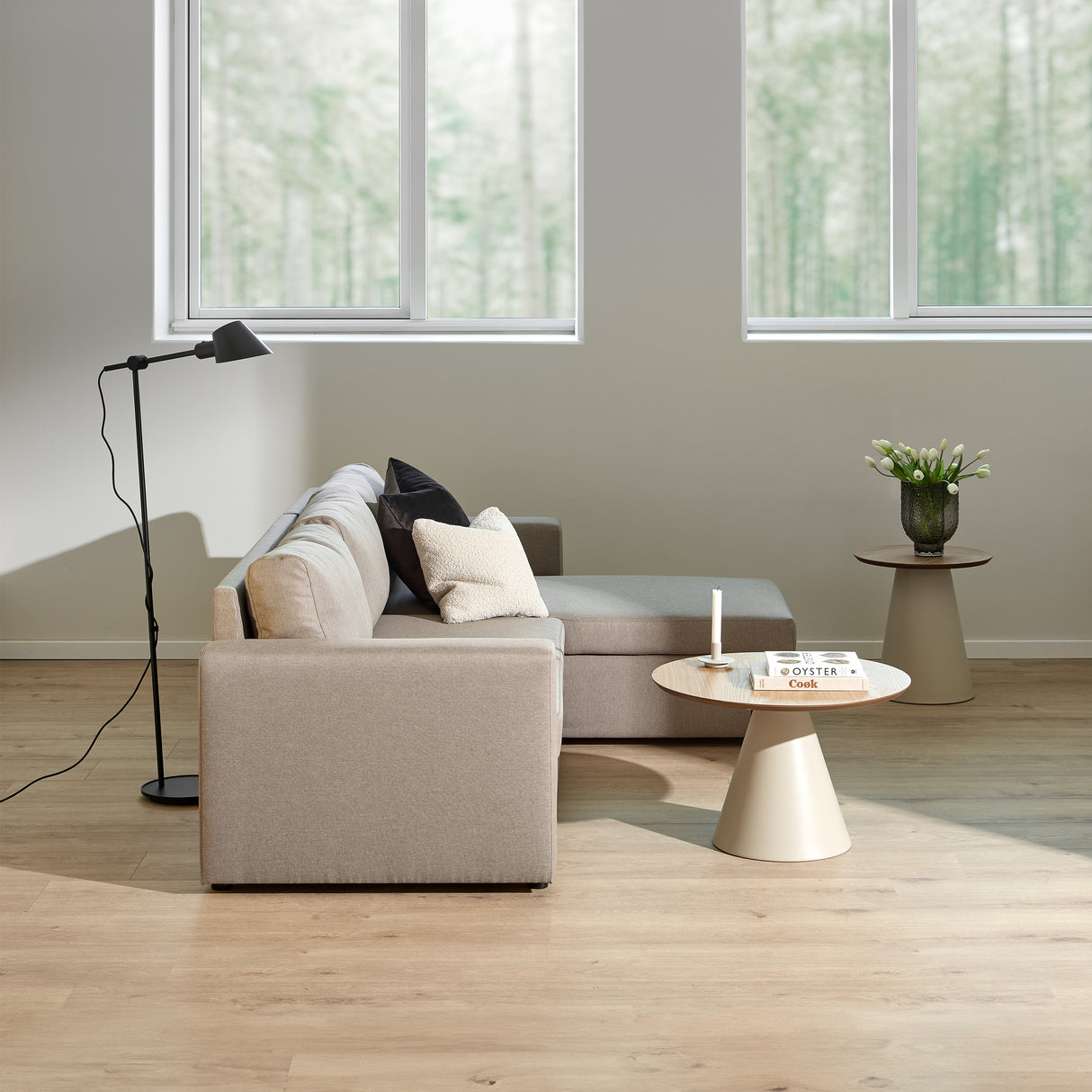 Wooden Side Table Round With Oak Top - Soli