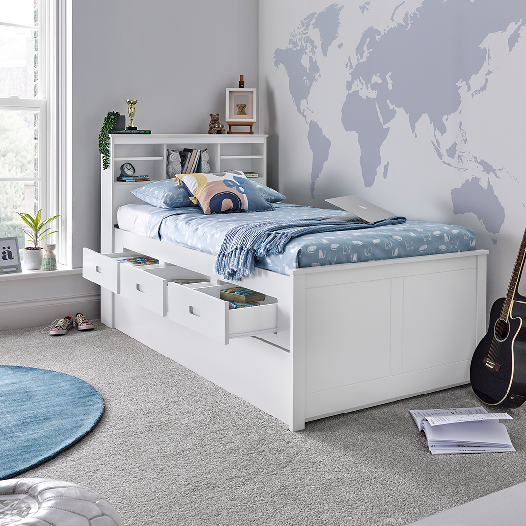 Wooden Single Day Bed With 3 Pull-Out Drawers And Trundle - Veera