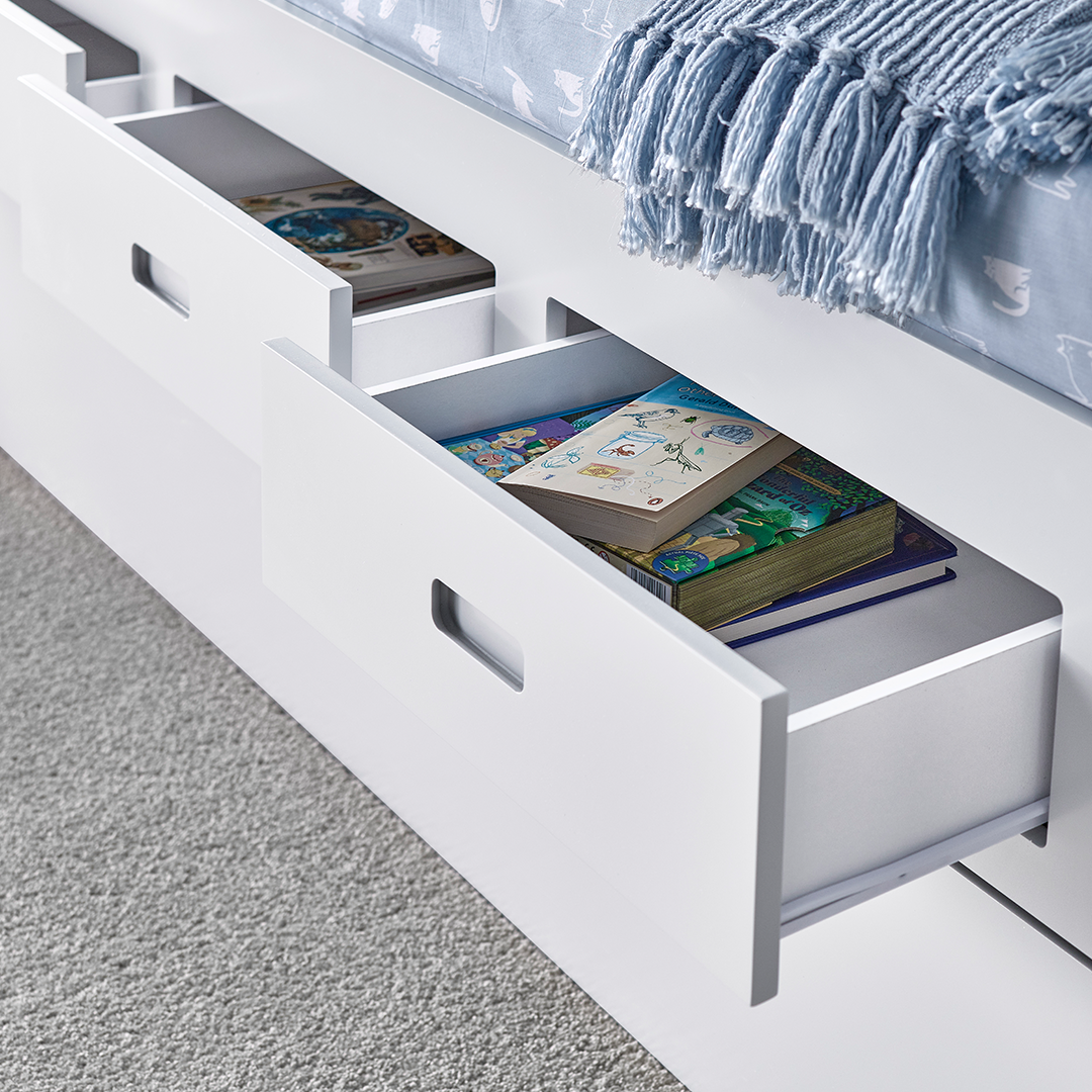 Wooden Single Day Bed With 3 Pull-Out Drawers And Trundle - Veera