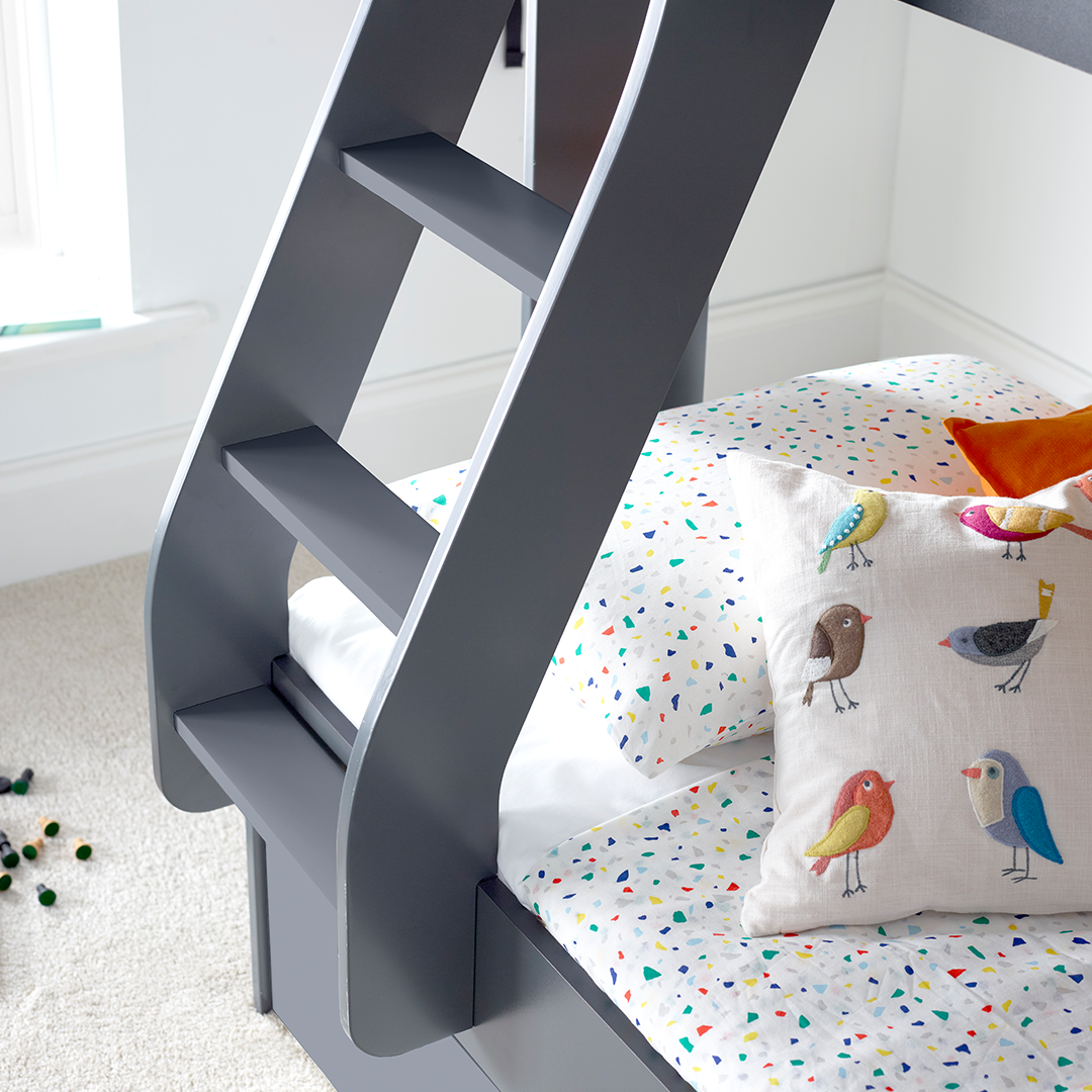Wooden Storage Triple Sleeper Bunk Bed With Pull-Out Storage Drawer - Oliver